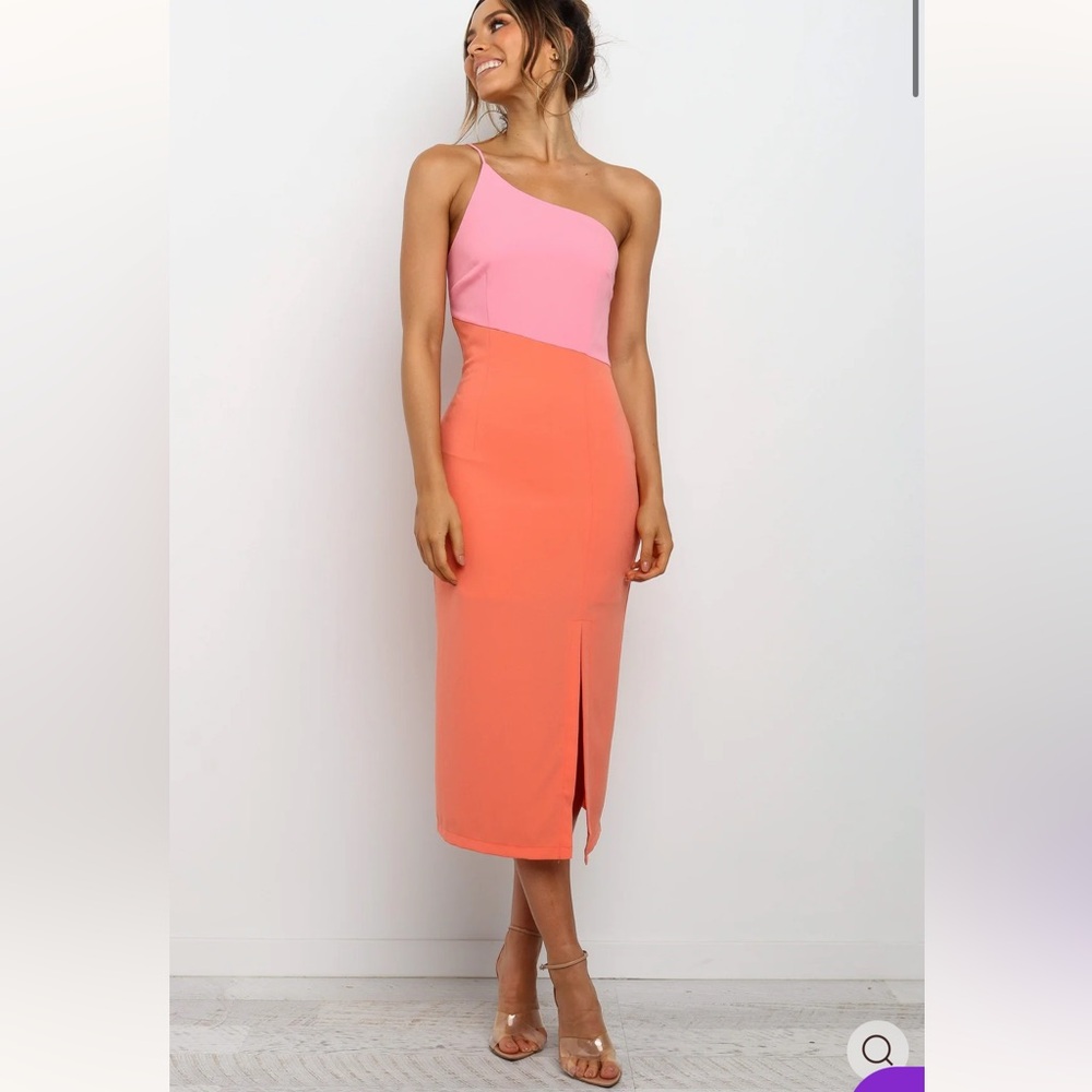 NWT Petal and Pup Orange and Pink Xiomar One Shoulder Midi Dress Size 4